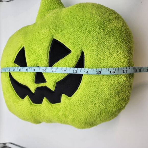 Pumpkin Shaped Pillow Green Faux Shearling Halloween Decor 14x16" Hyde and EEK - Picture 5 of 5